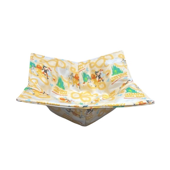 Hand Crafted Bowl Cozy Bowl Holder Microwavable  Cotton Padded Wizard of Oz - Picture 10 of 12